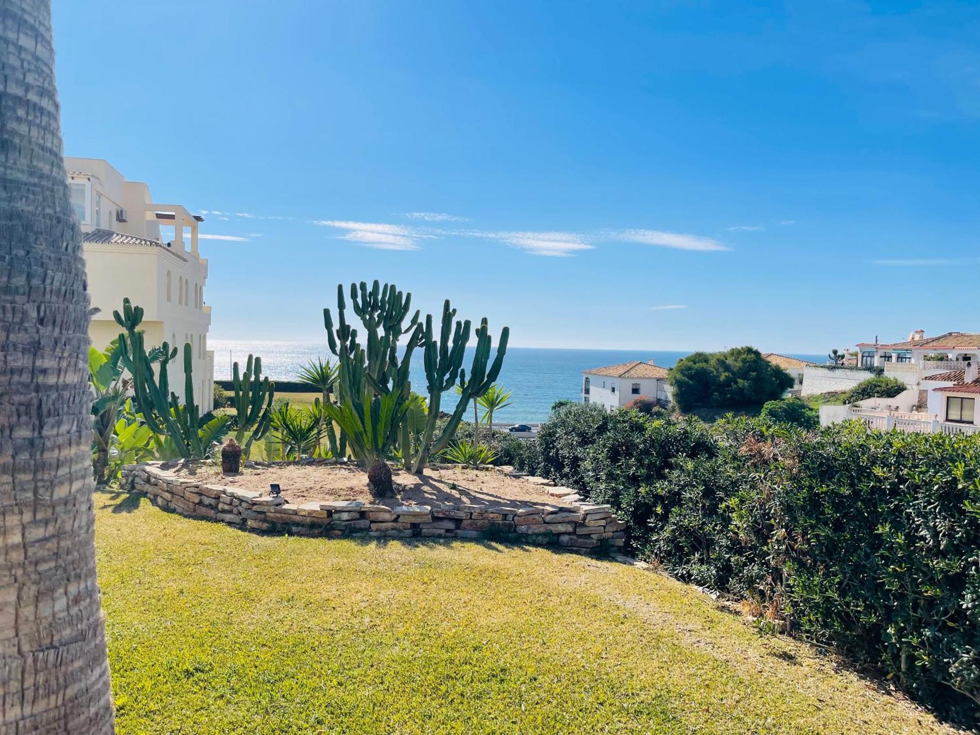 La Cala Gorgeous 2 Bedroom Apartment With Stunning Gardens, Pools And Sea Views El Faro Exterior photo