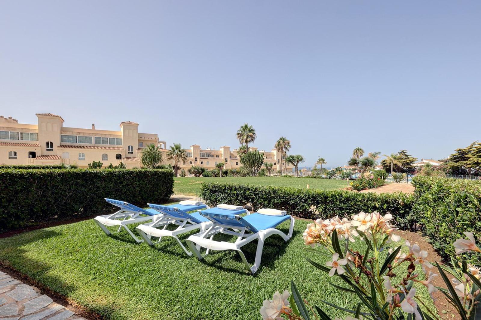 La Cala Gorgeous 2 Bedroom Apartment With Stunning Gardens, Pools And Sea Views El Faro Exterior photo